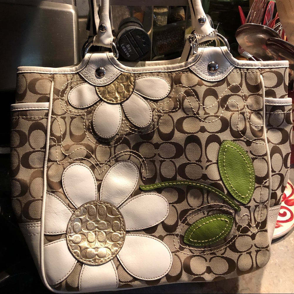 Coach Daisy Tote